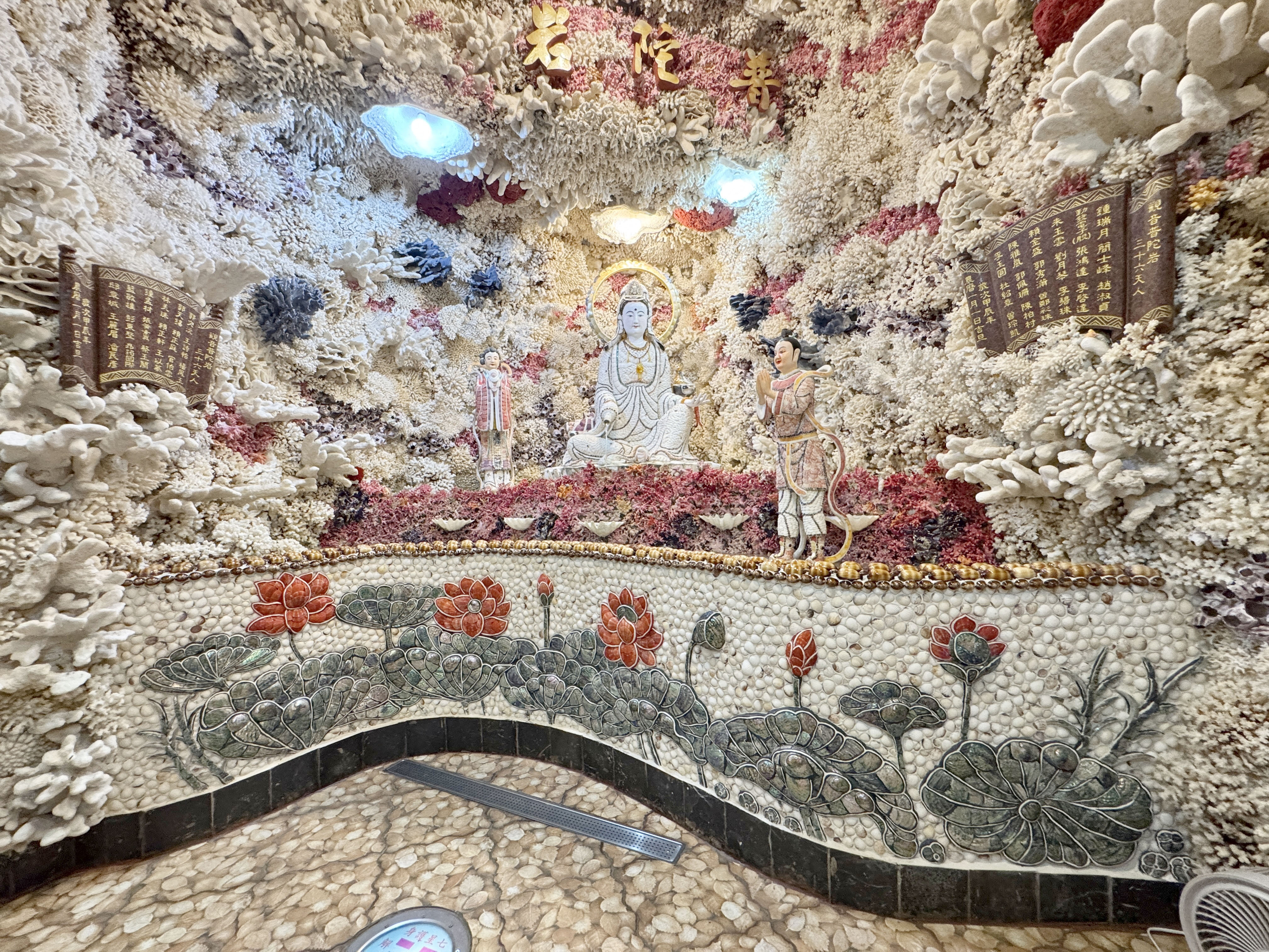 Shimen Coral Shell Temple｜North Coast Travel Spot｜Showway Real Estate